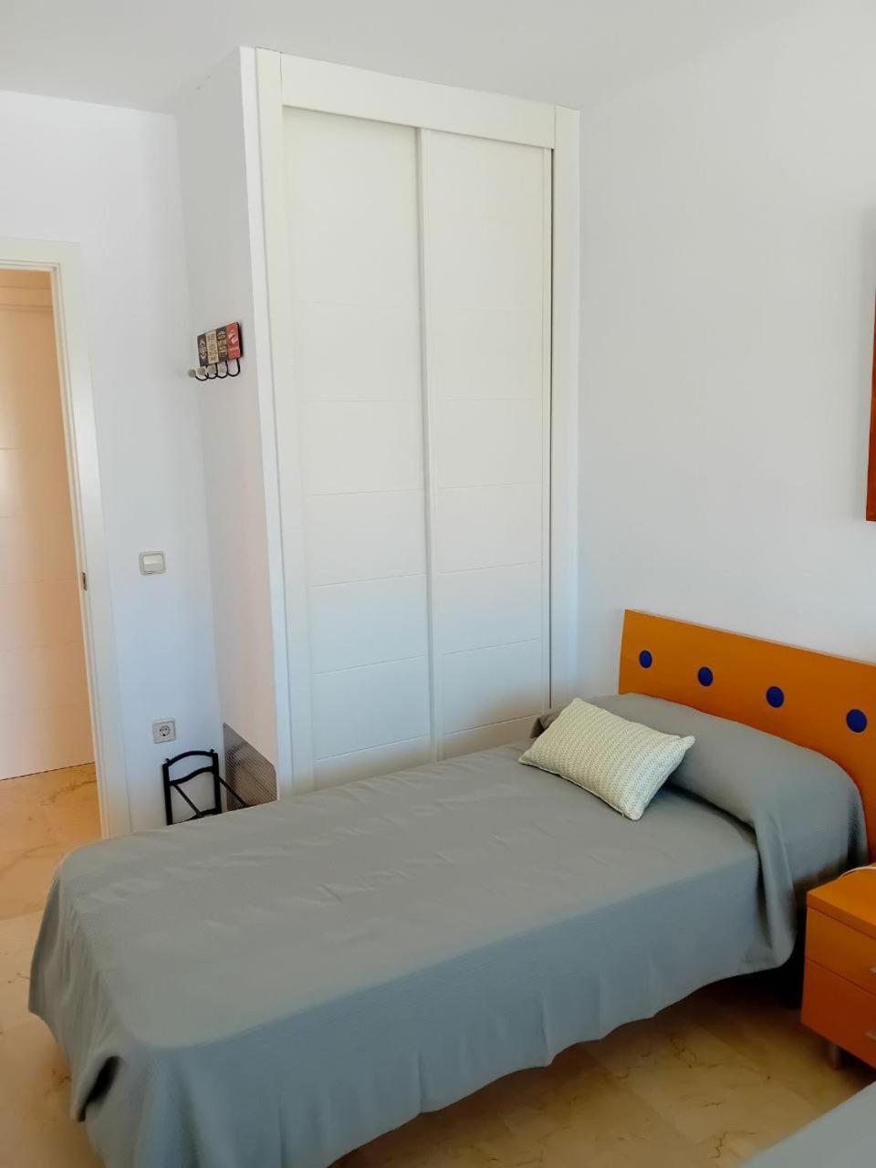El Rancho Apartment *